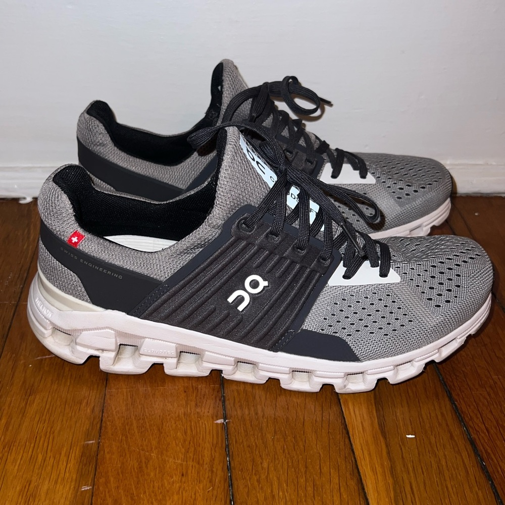 On cloudswift women’s running shoes
